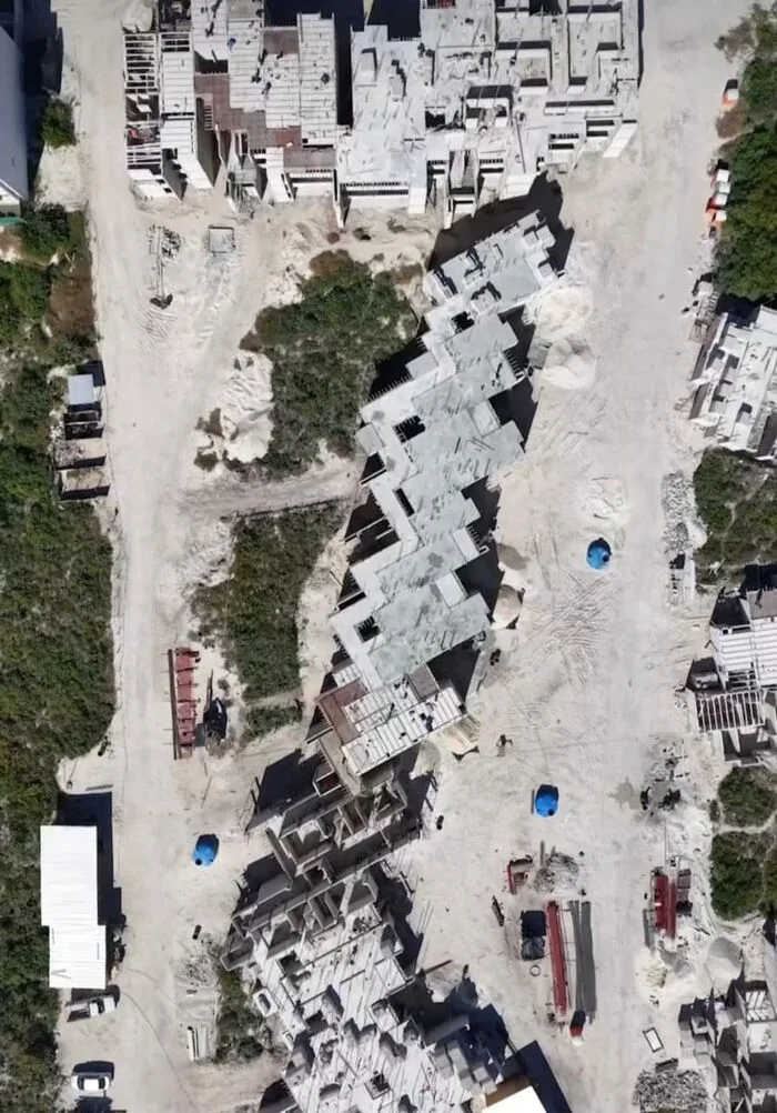 Vista aérea de obra en construcción