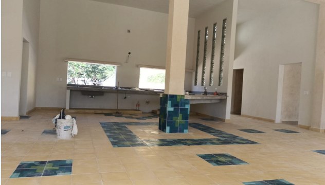 Interior en acabados con columna de talavera, Casa Hunucmá etapa 3